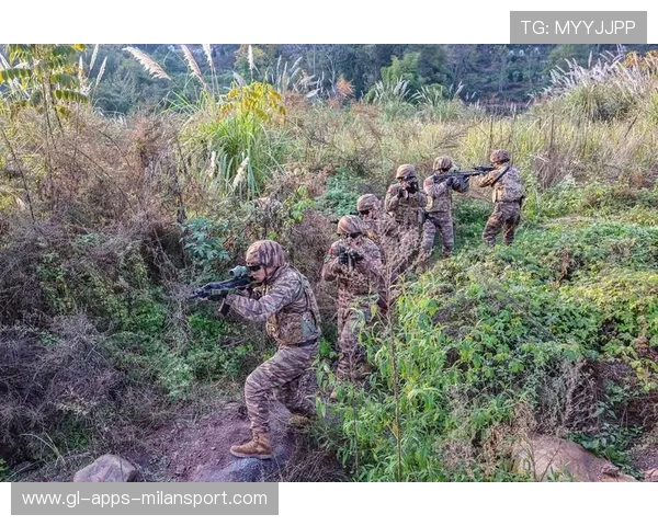 重庆血性燃尽最后征途铜梁龙为冲超荣耀展开终极决战 重庆血性燃尽最后征途铜梁龙为冲超荣耀展开终极决战