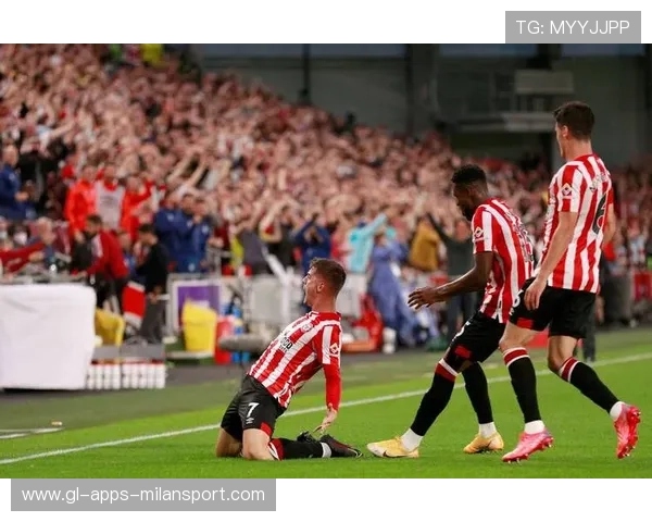 布伦特福德与纽卡斯尔联对决关键球员状态分析及其对比赛的影响 布伦特福德与纽卡斯尔联对决关键球员状态分析及其对比赛的影响